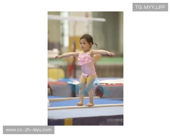 体操小公主回归首赛夺金